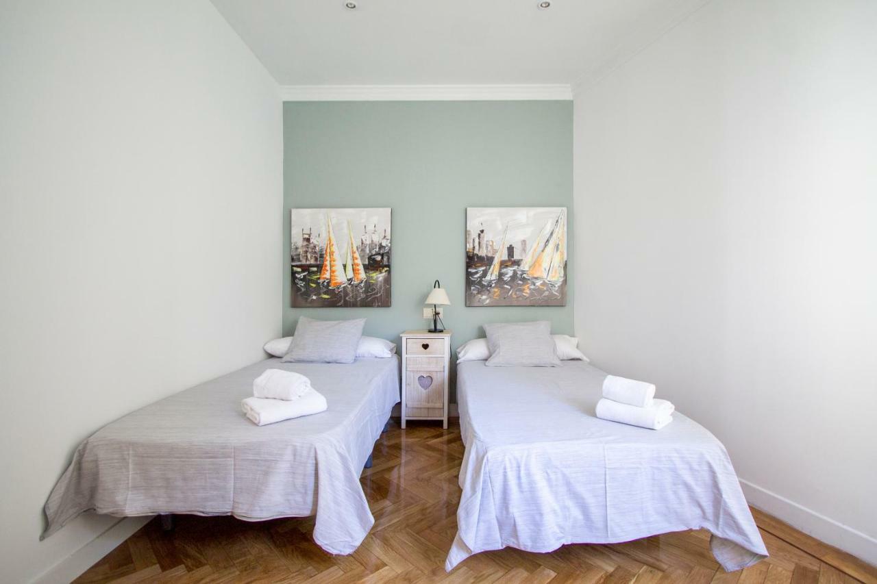 Apartamentos Dali Madrid Dış mekan fotoğraf