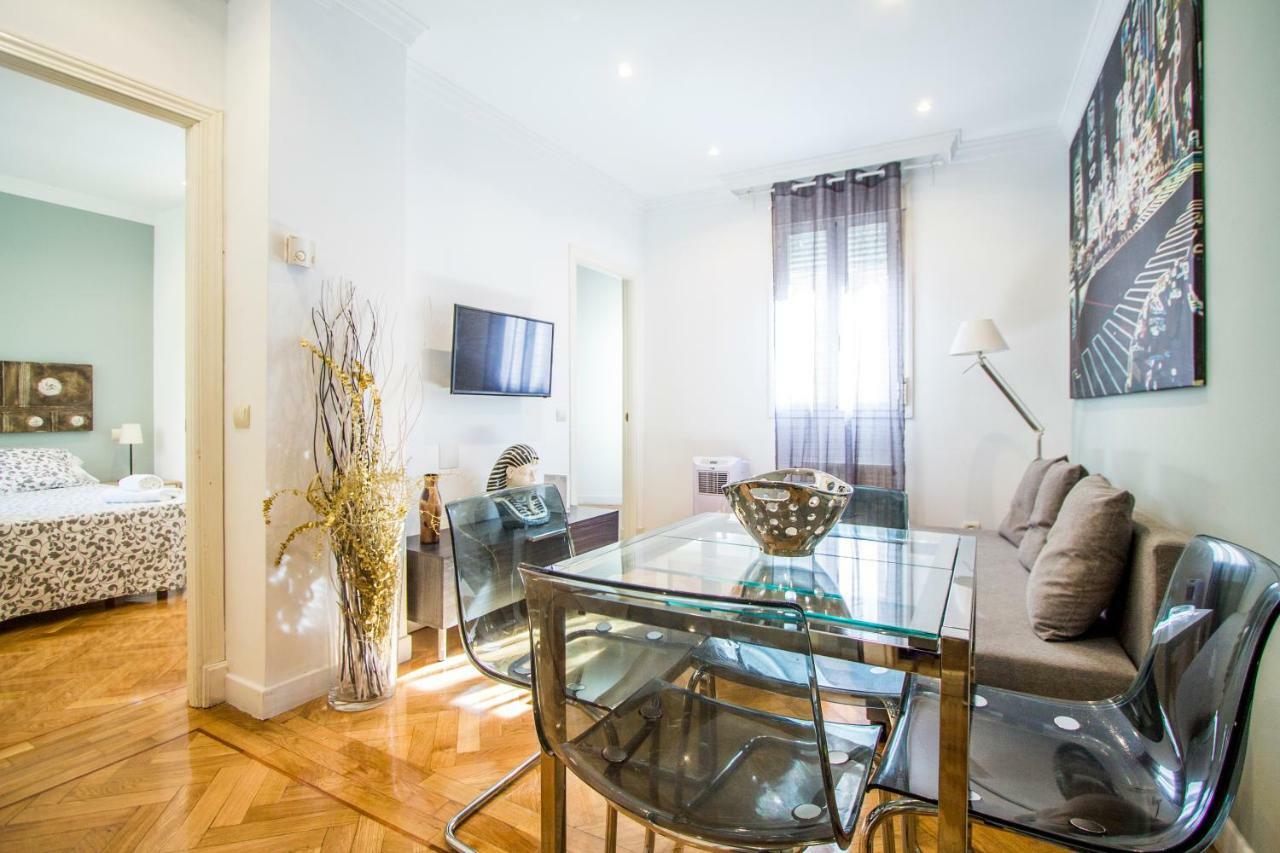 Apartamentos Dali Madrid Dış mekan fotoğraf